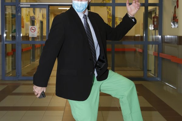 dr. Fontos Géza