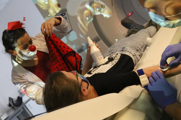 Bohóc Doktor a CT-ben