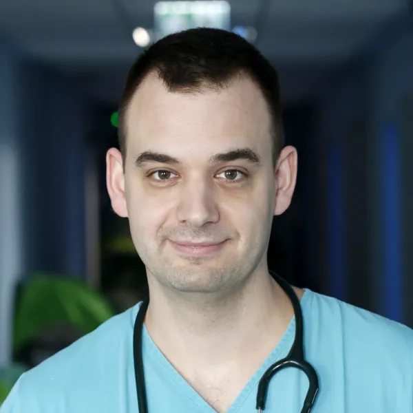 dr. Takács Péter portré