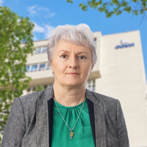 Dr_Sikos_Zita.jpg